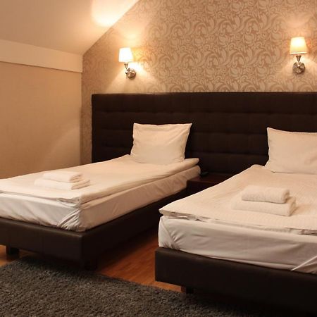 Hotel Oriza Gdow ภายนอก รูปภาพ